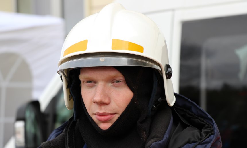 Командир пожарно-спасательного отряда «Помор-СПАС» Максим Аспедников.