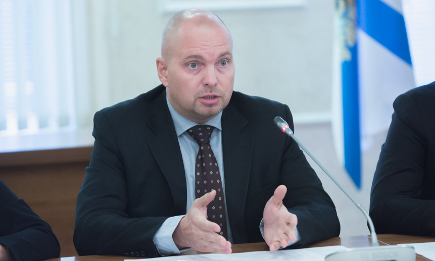 Директор ассоциации поставщиков нефтегазовой  промышленности «Созвездие» Сергей Смирнов.